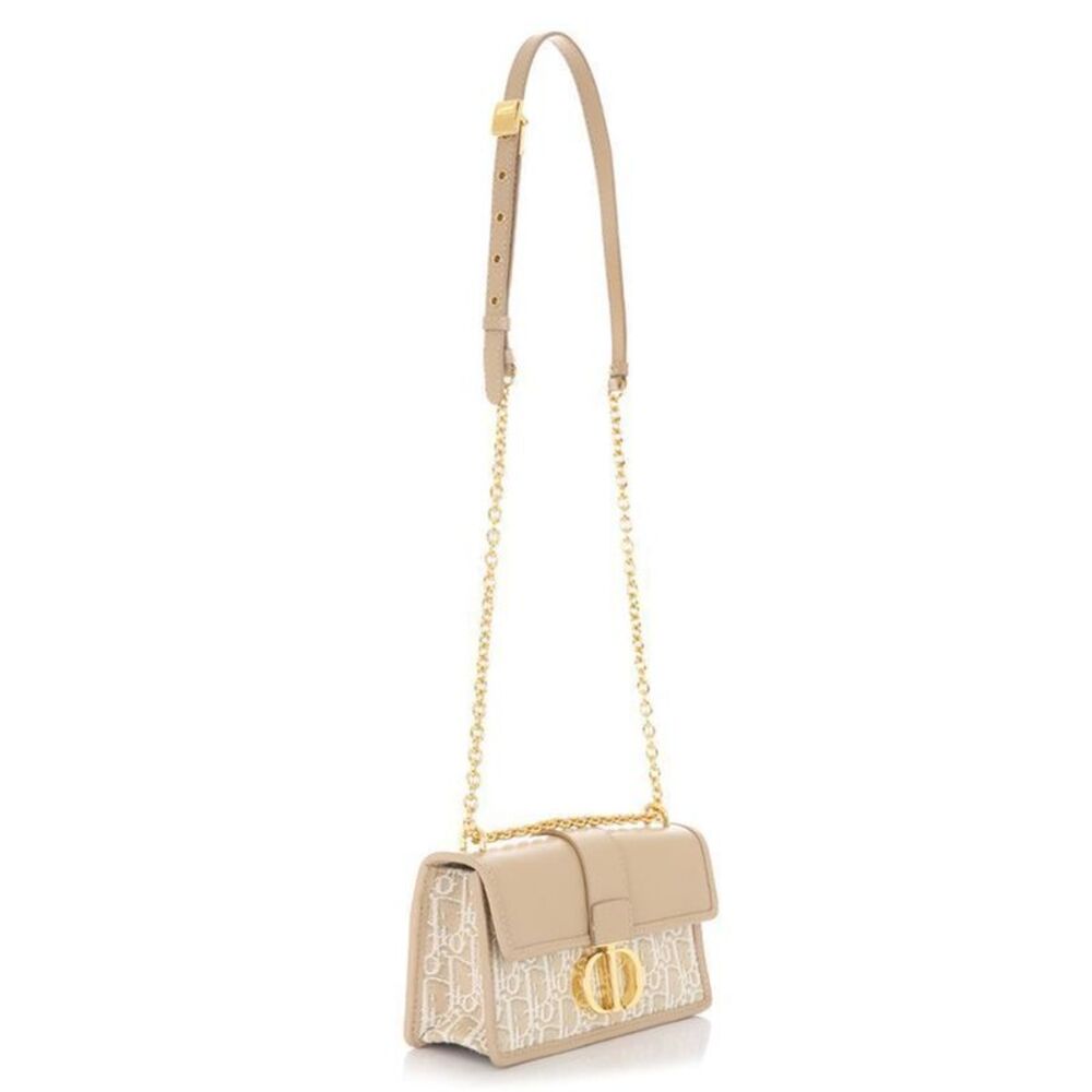 Montaine East West Chain Bag - Picture 5 of 8